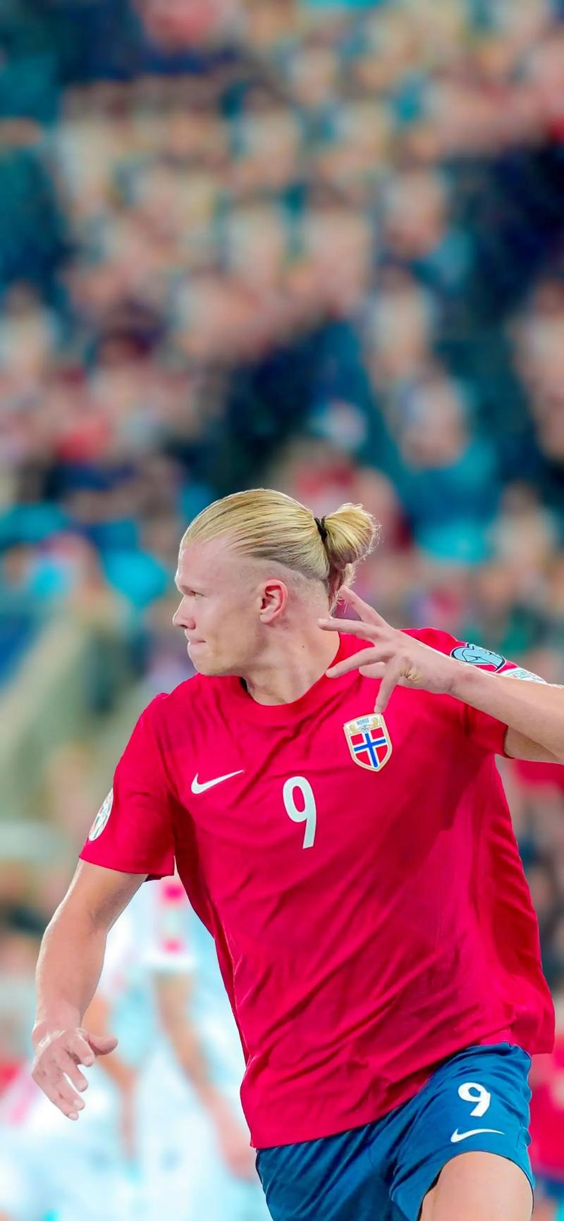 名记：保罗与卢指导沟通裂痕曝光，主动邀谈竟遭冷拒（名记曝保罗与泰伦-卢沟通生隙，主动约谈遭冷拒）