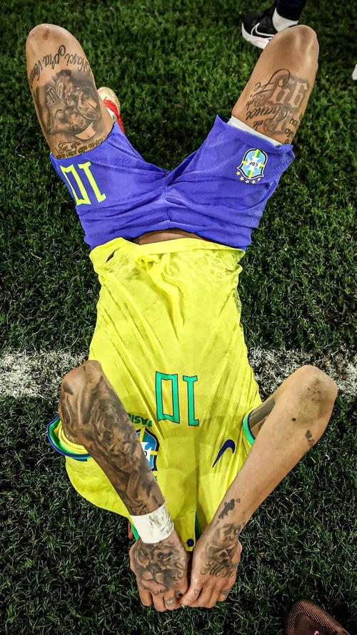 FC26坚不可摧：萨拉赫领衔，萨卡、莫德里奇、卡马文加在列（FC26铁壁阵容：萨拉赫挂帅，萨卡、莫德里奇与卡马文加悉数入选）