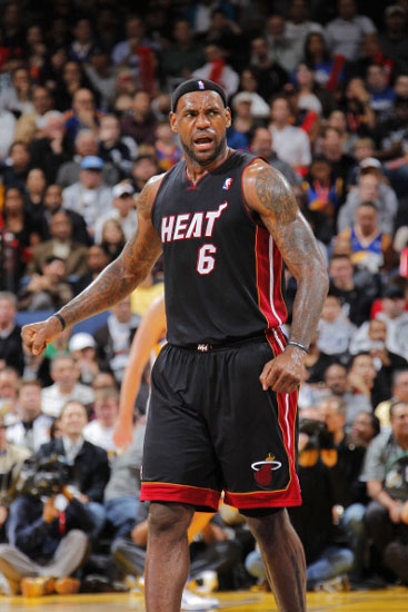 弗拉格：在比赛中保持领先感觉太棒了，我喜欢和瑞恩一起打球（弗拉格：领先的感觉真棒，我很享受与瑞恩并肩作战）