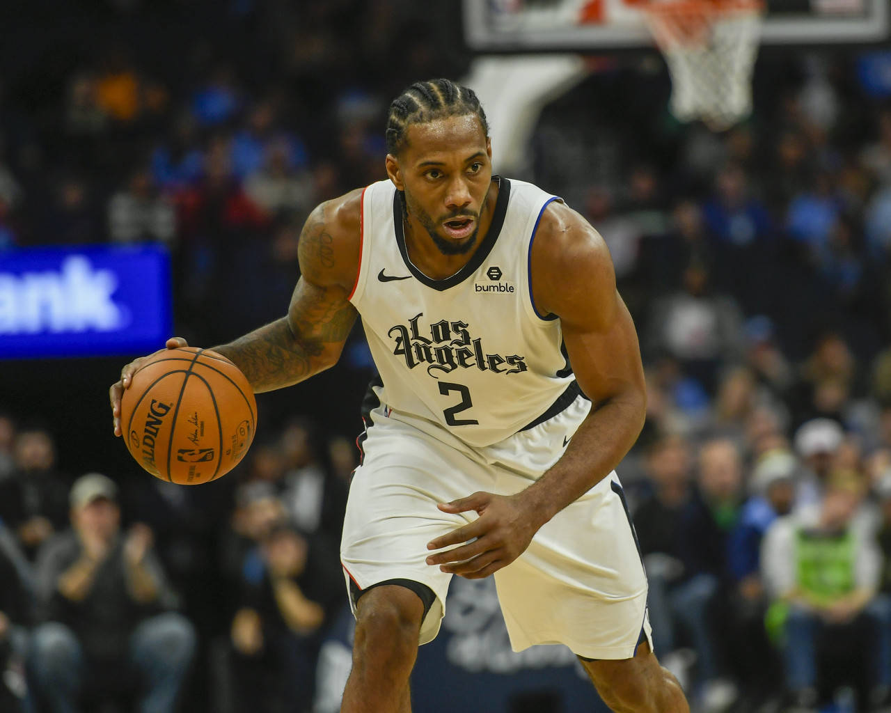 狂输23分！湖人防守堪称灾难，打强队几乎白送，不交易注定陪跑（惨负23分！湖人防线崩塌，遇强队几乎送分，不补强恐注定陪跑）